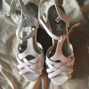 White wedges